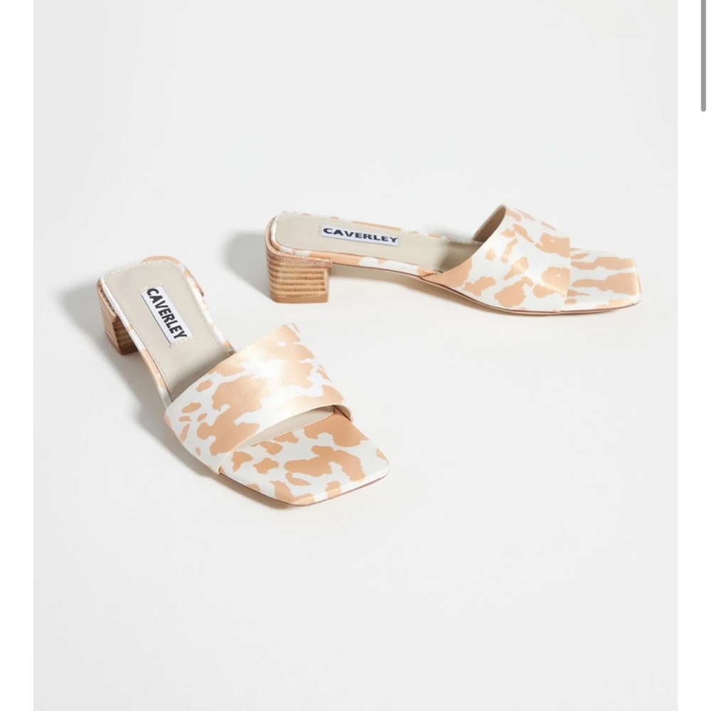 Caverley Murry Mule Sandal- Taupe Moo size 38